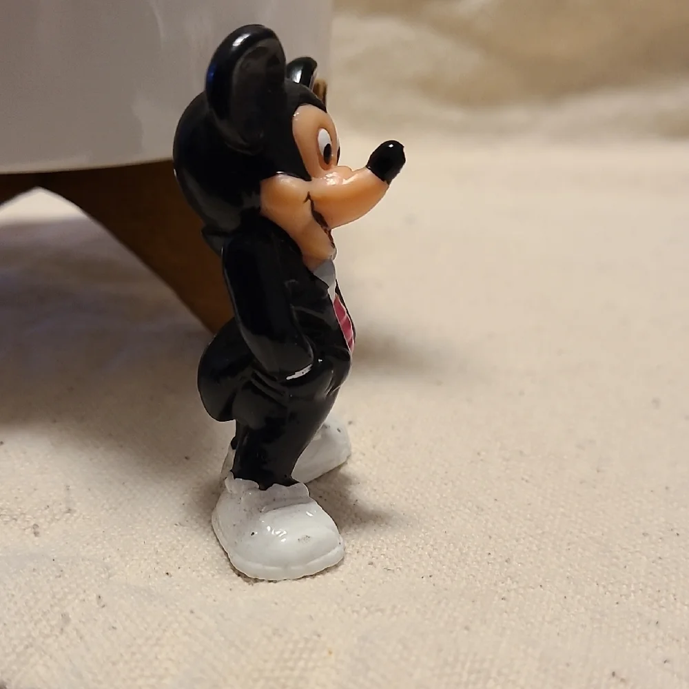 Disney Mickey Mouse Figurine Black and White Vintage‎ 2